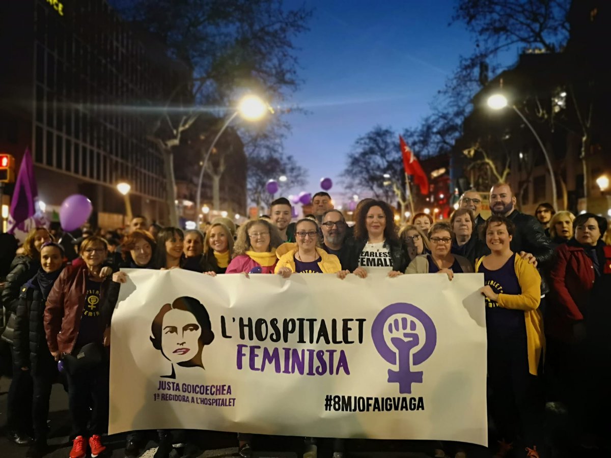 DonesErcBaix's tweet photo. Ahir vam tornar a omplir els carrers de lila, i les dones del Baix tb vam ser-hi, per reclamar la igualtat de drets entre dones i homes!
#8M #VagaFeminista8M #DonesAmbTotsElsDrets #BaixLlobregatComarcaFeminista https://t.co/ASbCdFlRWL