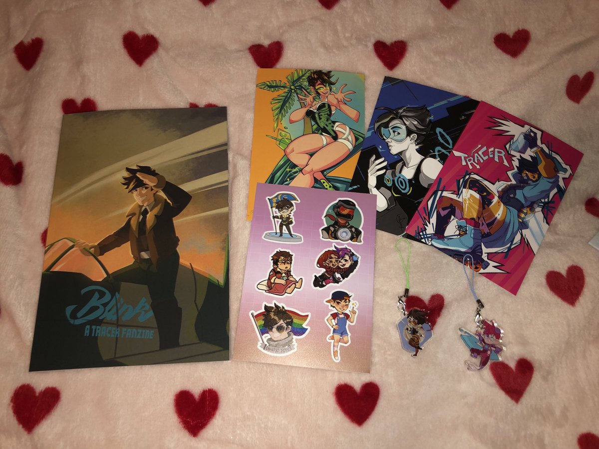 _Ailuromania's tweet photo. my @studio_zines copy of Blink came in today too! 💗 https://t.co/cJ5zAfB1Vc