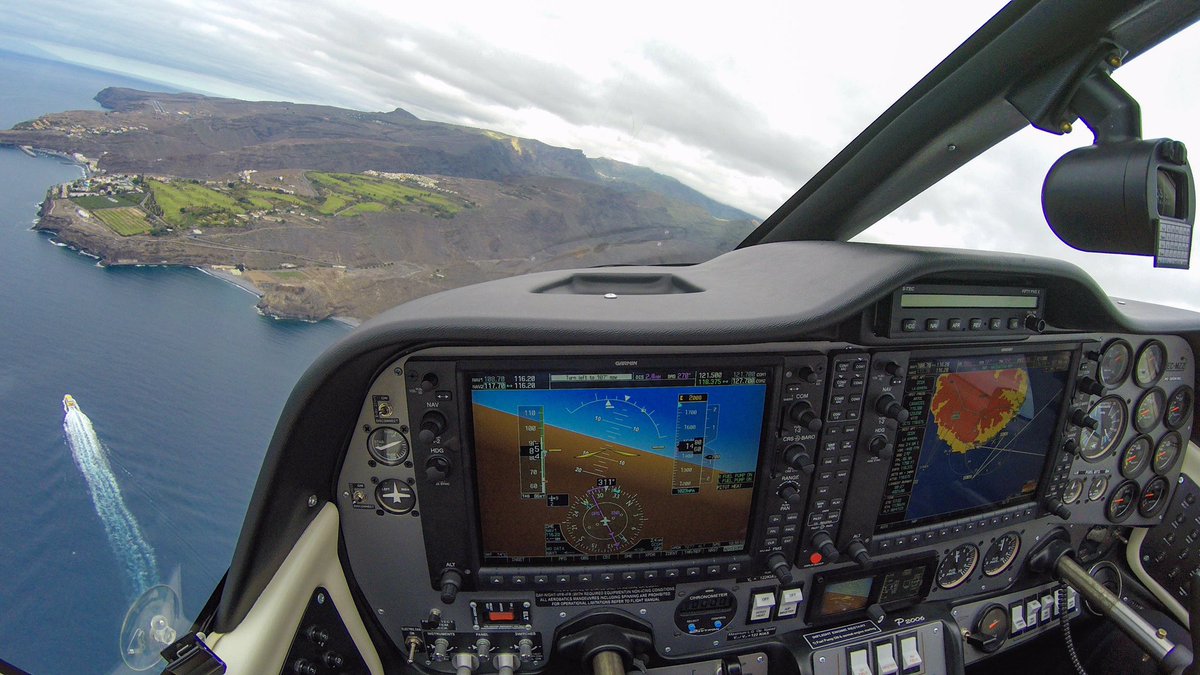 stani320's tweet photo. 👇🏻 Let’s chase that boat down there 😁 #lagomera #tecnam #canavia #sky #clouds #islascanarias #canaries #Canaryislands #avgek #alajero https://t.co/siY6DzTmD8