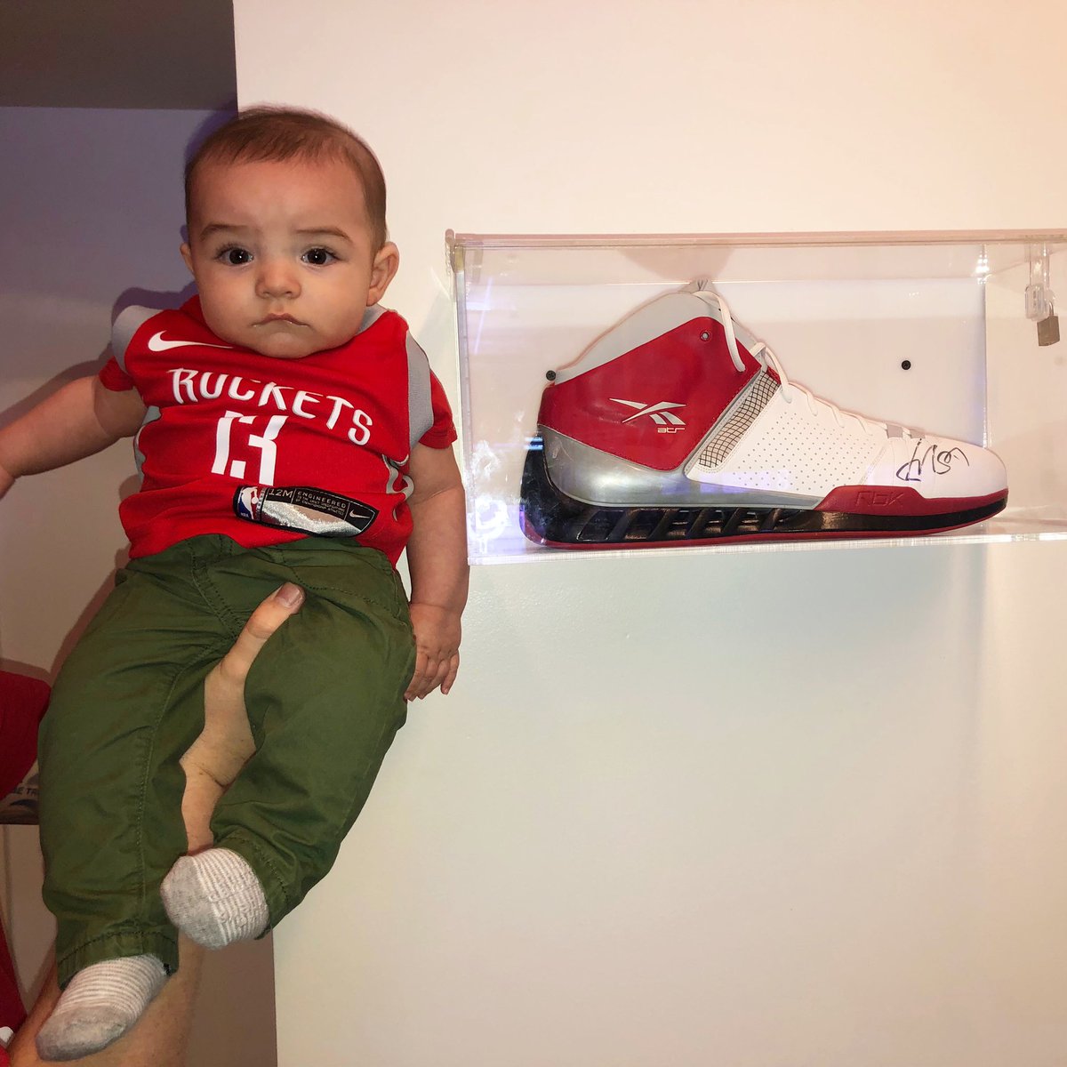 adamclanton's tweet photo. First #Rockets game = success. He made it through the first half, sat in style in a luxury suite and watched the good guys kick the #Sixers by 16. The start of a beautiful fanship.... #CarsonRoss #Rockets https://t.co/KYRosBIYfn