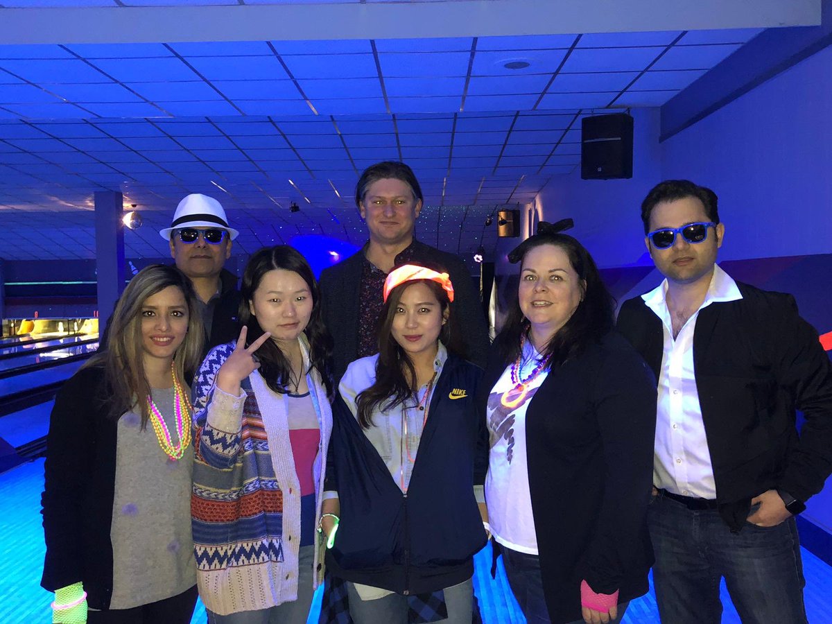 Team <a href="/BMOLowerCap/">BMOLowerCap</a> and <a href="/BmoCaulfeild/">BMO Caulfeild</a> bowling in support of BC Children’s Hospital and rockin’ our 80s/90s outfit 💁🏻‍♀️💁🏻‍♂️ #proudtoworkatbmo #nsvdt