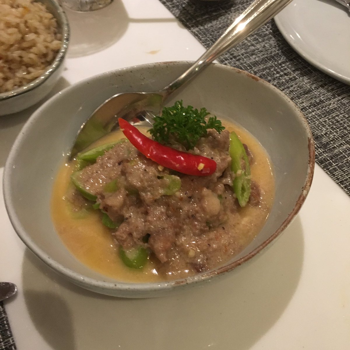 CurtisSChin's tweet photo. So, I went to the #Philippines to talk #fintech, & did a couple media interviews. Key reaction from home: what did you eat? #friendsandfamily #keepingitreal
And since you asked: #FilipinoFood 🙌 #masarap 😋
#crispypata. #sinigang w/ #guava. #BicolExpress. #saba. #RuralKitchen https://t.co/rMnxPcenMM