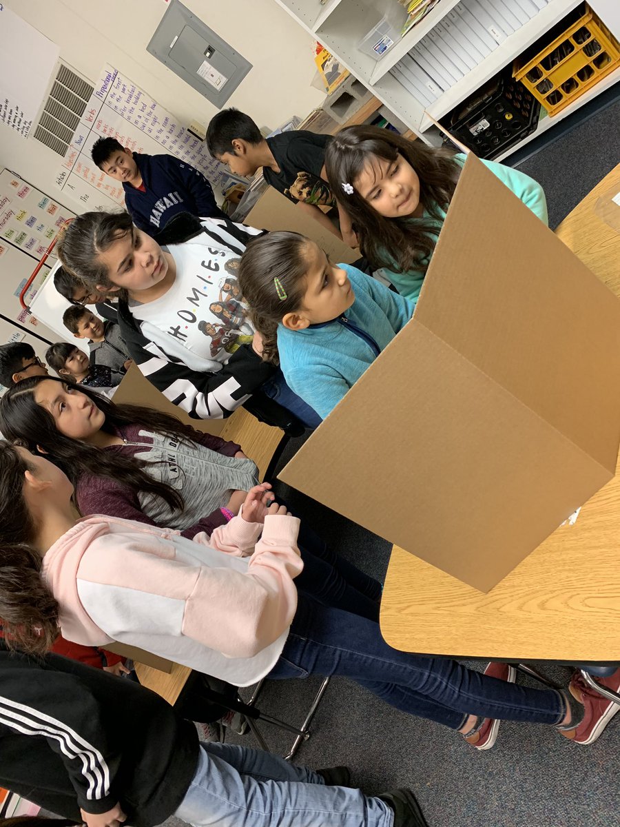 rena8313's tweet photo. So much fun sharing why all dogs are not created equal with our families and buddies today! @KSmithSchool https://t.co/F9n1NPhMJW