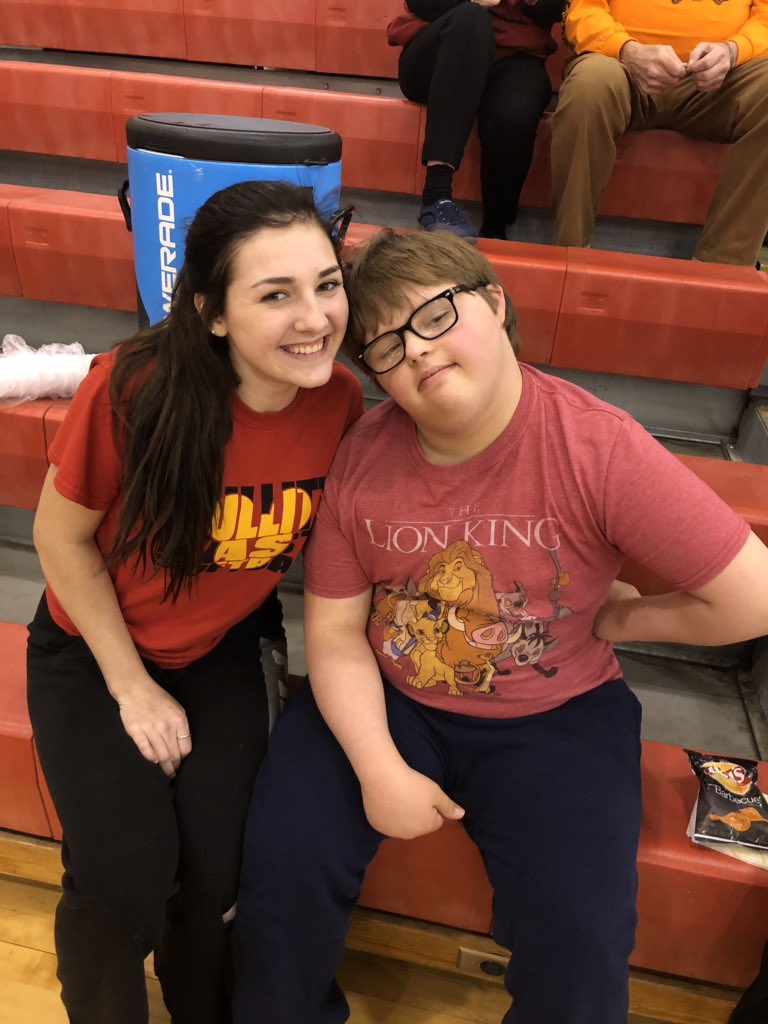 trdarnell's tweet image. We love our peers in room 107 #projectunify #inclusion #gameon