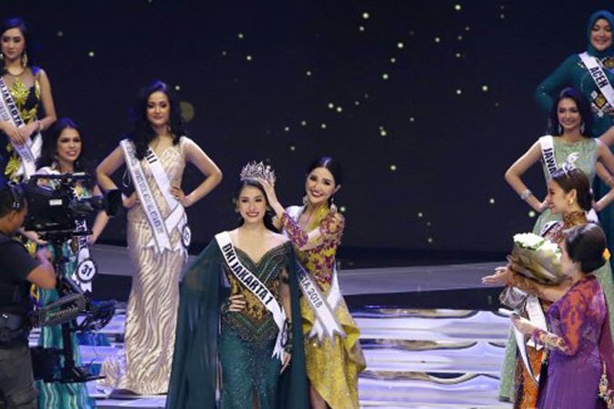 infomaros's tweet image. Frederika Alexis Cull dinobatkan sebagai Puteri Indonesia 2019