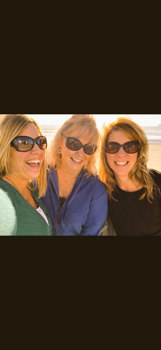 kristiweathers_'s tweet image. Thankful for strong women in my life who challenge and inspire me. ❤️ #InternationalWomenDay #love #smartandstrong #blessed