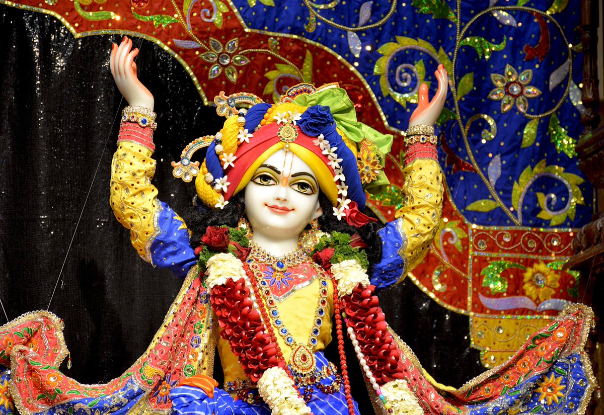 ISKCONPune's tweet photo. Today's 09/03/2019 Darshan of Sri Sri Gaur Nitai
#ISKCON #PUNE #DailyDarshan #EarlyMorning #Krishna #09March #temples #worship #Blessings #BestofTheDay #realbeauty #StayBlessed
For more Photos: https://t.co/QQnZUBIn6k …
Temple Timings https://t.co/qb3IYoWWnF https://t.co/GTshIwJQzM