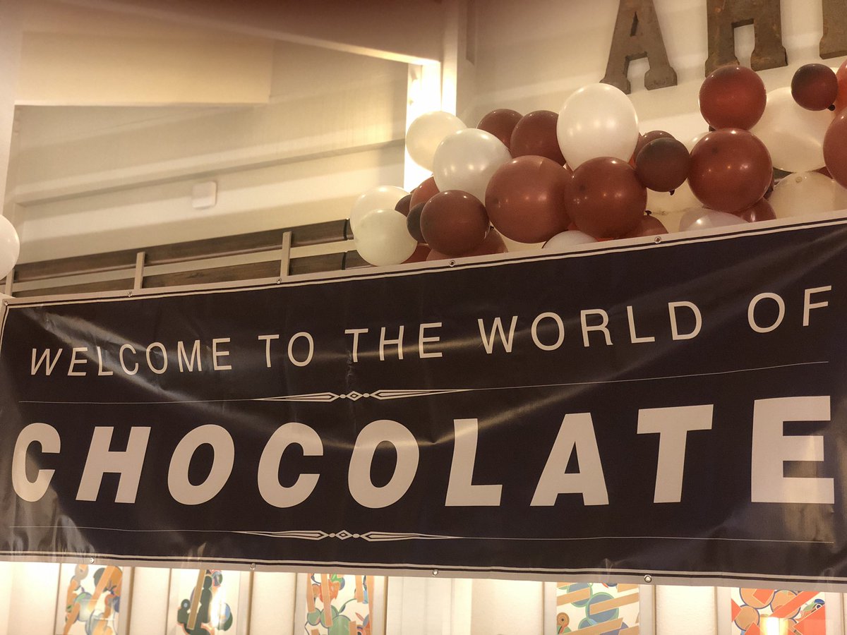 mikeschocolates's tweet photo. Arrived at the Oregon Chocolate Festival in Ashland! https://t.co/5AH5WUTkY5