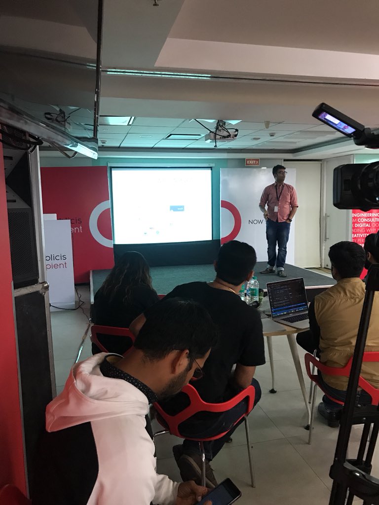 Shyam sheshadri talks of progressive web apps @PubSapientIndia #PublicisSapientMeetUpPlus #PWAorNative