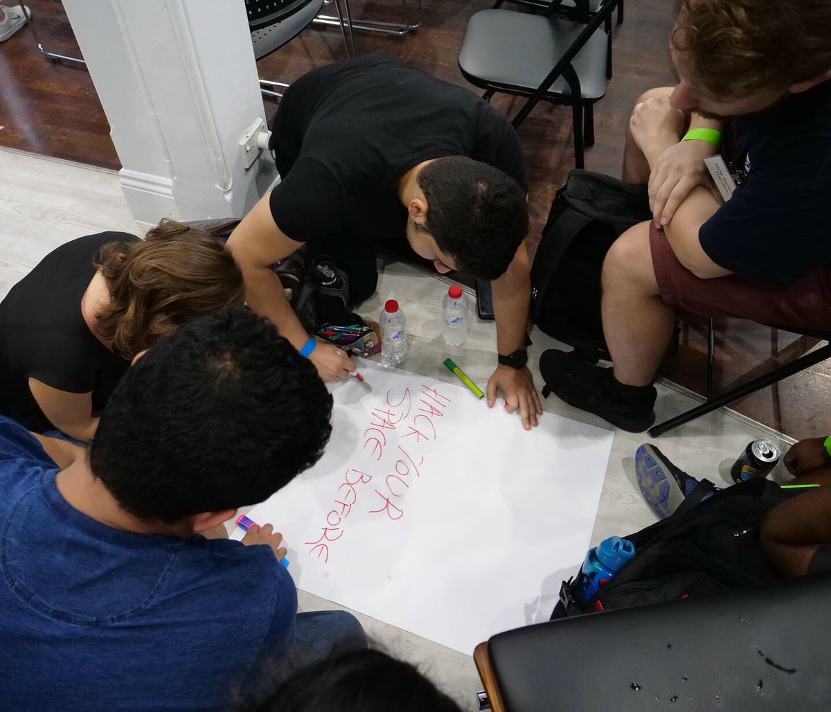 ArcIncubator's tweet photo. Arc Hardware Incubator was the place to be last night! 25 IDEAS PITCHED!! 💡🙌🏻 an adjustable smart cast, a CAD Glove for the visually impaired and wireless vitals tracking were just a few of the awesome ideas pitched
#hardwareSWBNE #hardware #startups #techstars #events https://t.co/G93jkJZfgH