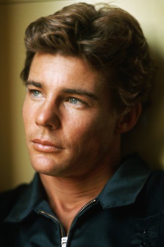 We hope that in his final years, #JanMichaelVincent was able to defeat the demons that long sought to control him. Such hope may not be in vain. When contesting devils, even mortals may prevail.

#RIPJanMichaelVincent