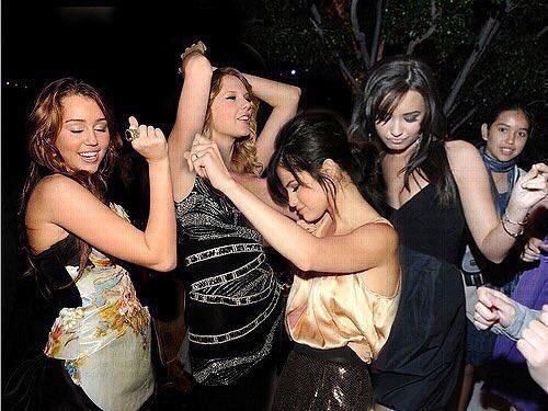 yโall ever think about how all 4 of them shaped our childhoods and all 4 of them have dated a jonas brother?