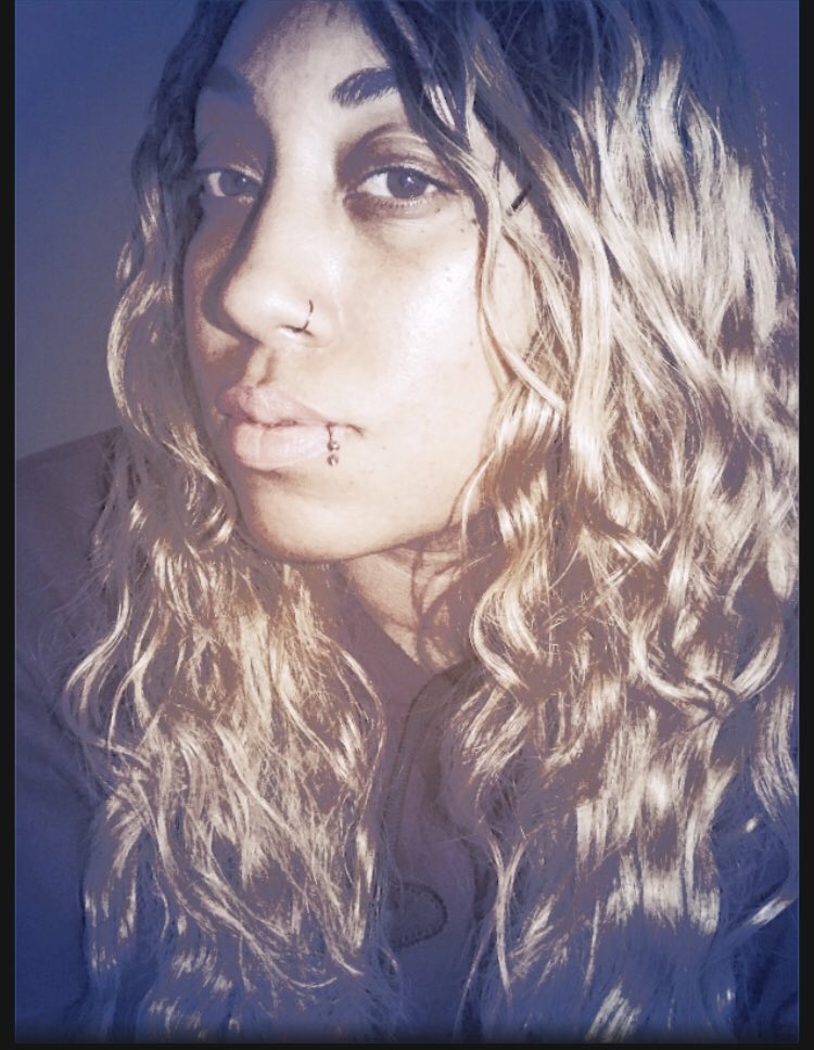 CaliiRed's tweet image. 🎶You give me feels and I
Know that it, know that it, know that it's real
You give me, you give me feels🎶 🥃 and some @Kehlani playin