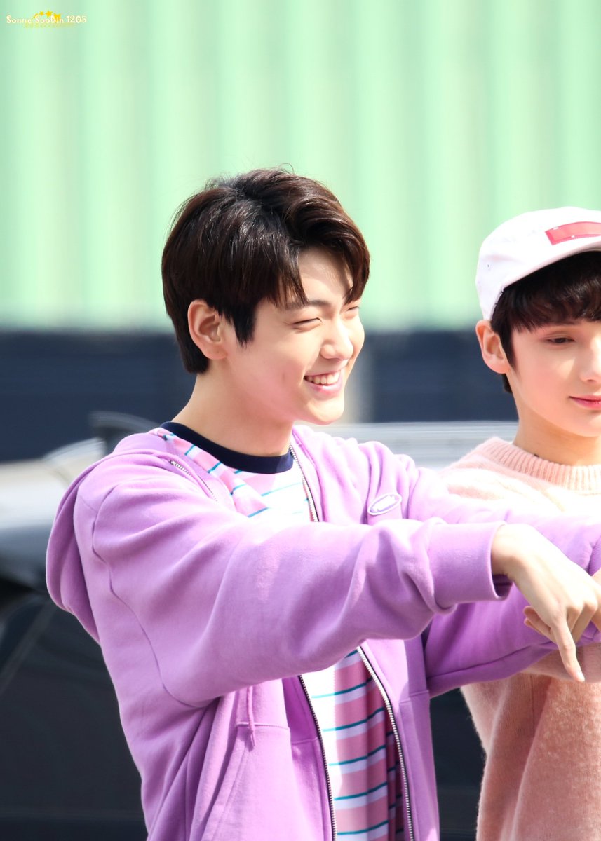 [HQ]190309 Mini fanmeeting 
 #수빈
 #SOOBINrec #SOOBIN 
#TOMORROW_X_TOGETHER #TXT #투모로우바이투게더 #CROWN <a href="/TXT_bighit/">TXT OFFICIAL</a>