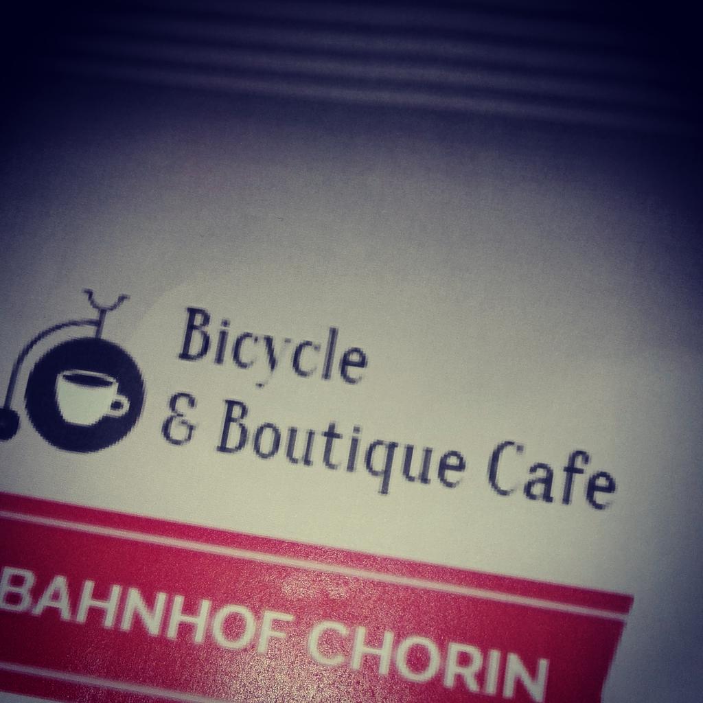 BarUmSCOUT's tweet image. Ein Ergebnis von vielen Vorschlägen für den #BahnhofChorin aber wahrscheinlich wird es 
Fahrrad &amp;amp; Bahn-Hofladen
Bahnhof Chorin