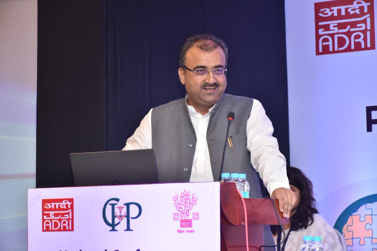 CHP_ADRI's tweet photo. Swasth Body - swasth Dil - swasth man - swasth vichar - swasth yozana - swasth karya will lead to swasth Bihar: @mangalpandeybjp hon'ble health minister during innaugral session of #Biharmentalhealthconference. #mentalhealth is important
@sanjayjavin @BiharNhm @BiharRoutine https://t.co/pnaPKIgQpu