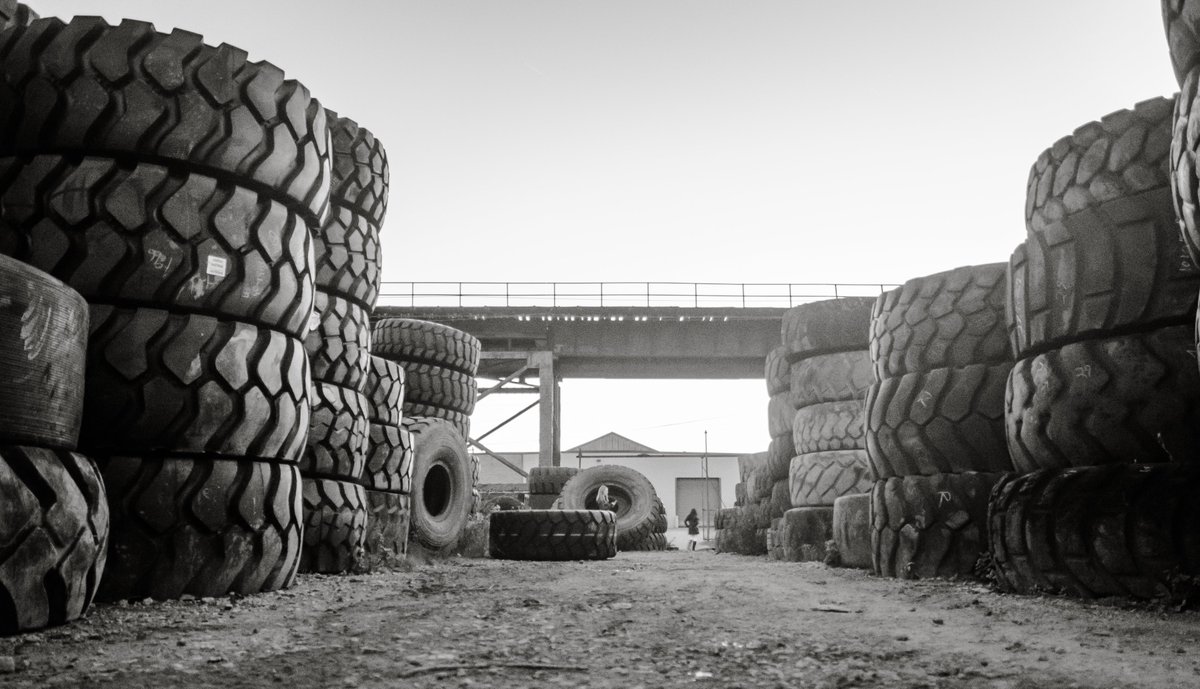 PhotoHandy's tweet photo. What a legendary spot.
#Pittsburgh #Cars #Bnw #Photography #CapturedPGH #Moviescene #rubberwalls #gh4 #Lumix https://t.co/g4EpC1aBH0