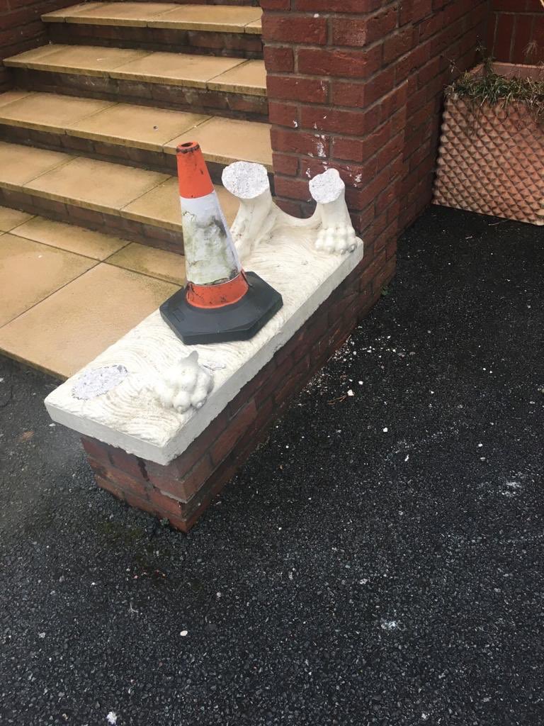 ManorBuildingUK's tweet photo. We also undertake repair work to damaged ornamental work and statues. Here’s the king of jungle looking as good as new! 🦁 #manorbuildingsolutions #statuerepairs #lionking #halkunamatata https://t.co/8JPebxpFqL