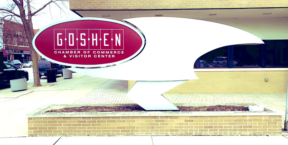BethDillonHRPro's tweet photo. I gave my presentation called #LetsNegotiate @goshenchamber. We covered #totalrewards with #benefits #perks and competitive advantage. They loved it!  We took a deeper dive into total rewards following #MillennialMisconceptions 

#keynotespeaker #BeTheChange https://t.co/FUjk74KTmu