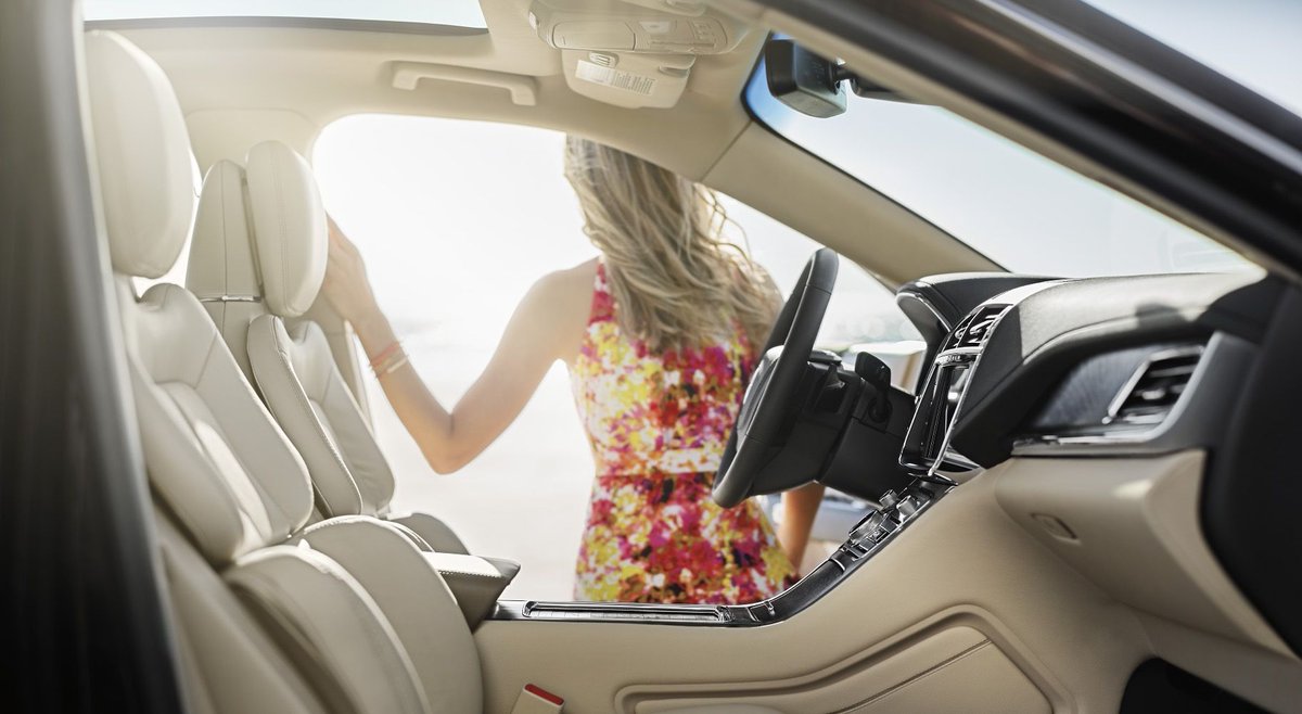 GreenhouseReps's tweet photo. Road trip moments with the Lincoln Continental. Photo by Julian Calverley. 

See more at https://t.co/A9Ixytnuld

#GreenhouseReps #lincoln #advertising #photography https://t.co/tawXERTdHk
