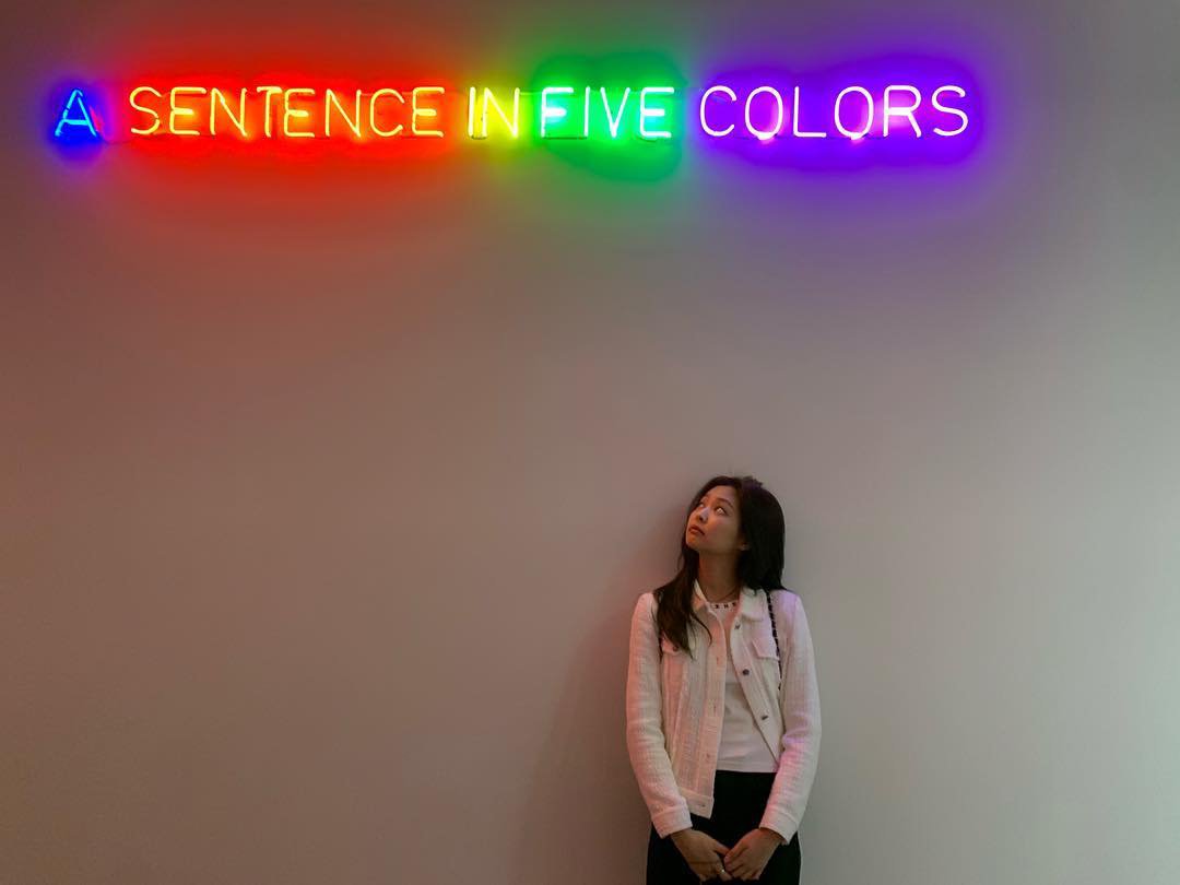 JENNIE 🤍🍒 on X: Chanel Ambassador Jennie Kim at an art museum sponsored  by Louis Vuitton (Louis Vuitton Foundation)  / X
