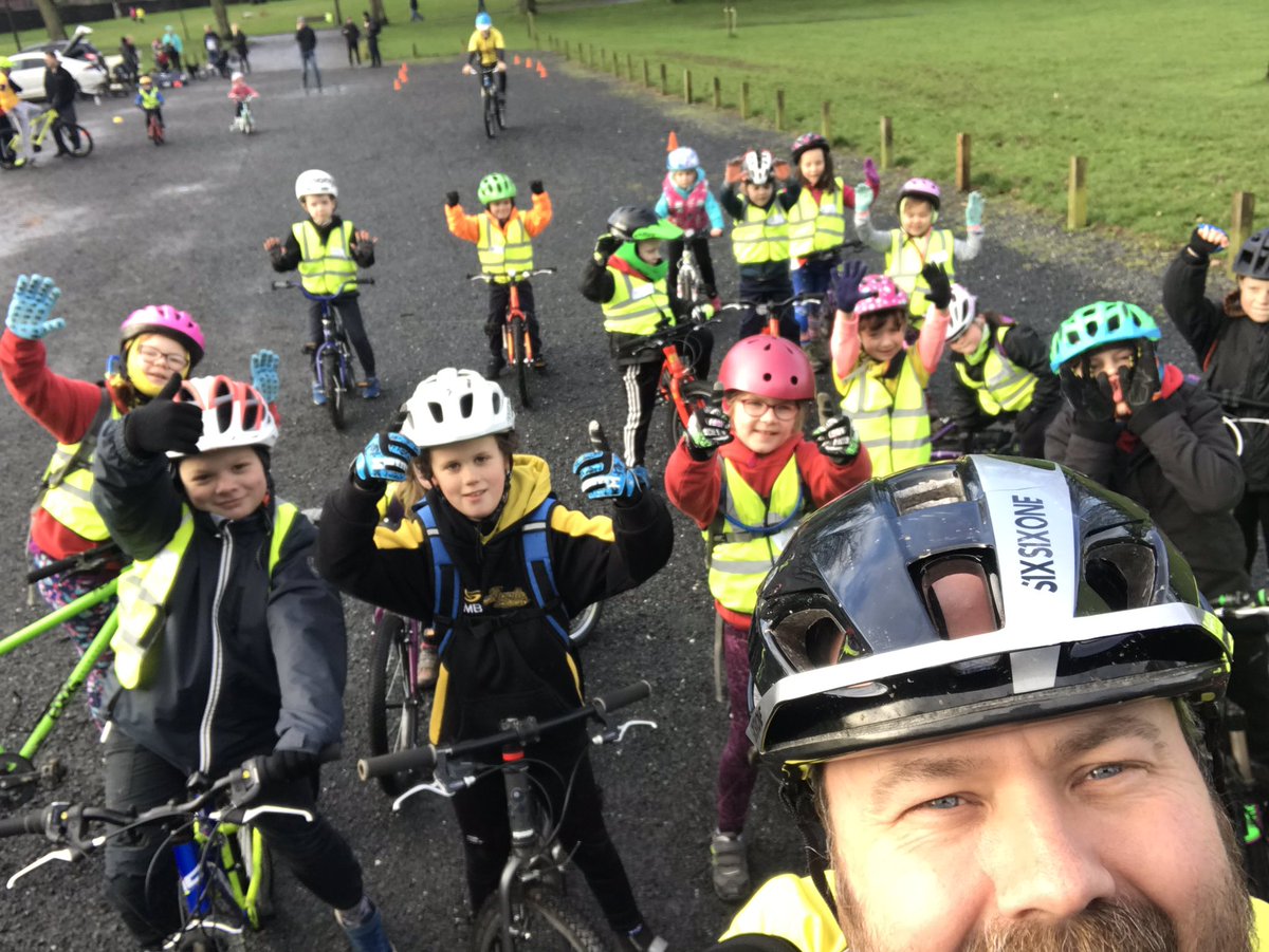 DylanLyness's tweet photo. Day one of Sprocket Rockets with Apollo Cycling Team. Great to see so many new faces on bikes #funonbikes @_WWPIS @IreCyclingFed @CyclingUlster https://t.co/VHp58ewV0E