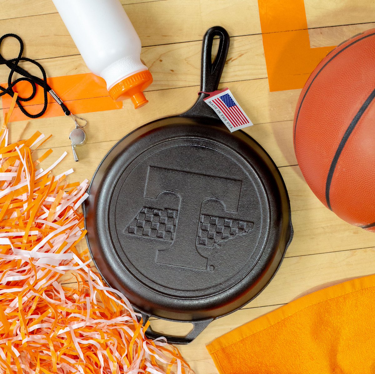 LodgeCastIron's tweet photo. Dribble it, pass it, we want a basket! We're giving away a Tennessee skillet to celebrate #gameday! 🧡🏀 RT for a chance to win and show your support for @Vol_Hoops! #GBO #VFL Terms and conditions apply. Giveaway ends 3/10. Shop Tennessee Skillets here: https://t.co/ahHpli1kyn https://t.co/w3u66lQVnP