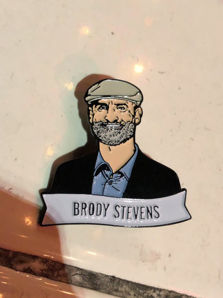 Passing out Steven Brody Stevens Pins at The Comedy Store. Come say hi! #PositiveEnergy #EnjoyIt