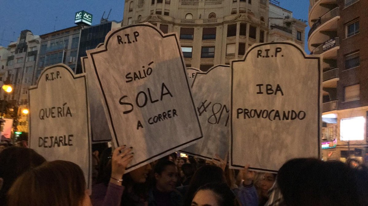 blaaanccc's tweet photo. #8M #HuelgaFeminista2019 https://t.co/eshgpjZYst