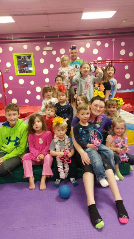 Parents:
Kids Night Out for Ages 2-5 tonight at <a href="/RompnRollKids/">Romp n' Roll</a> #Blacksburg from 6-9 pm.
RSVP to reserve spot, kids do not need to be potty trained.
nextthreedays.com/mobile/EventDi…