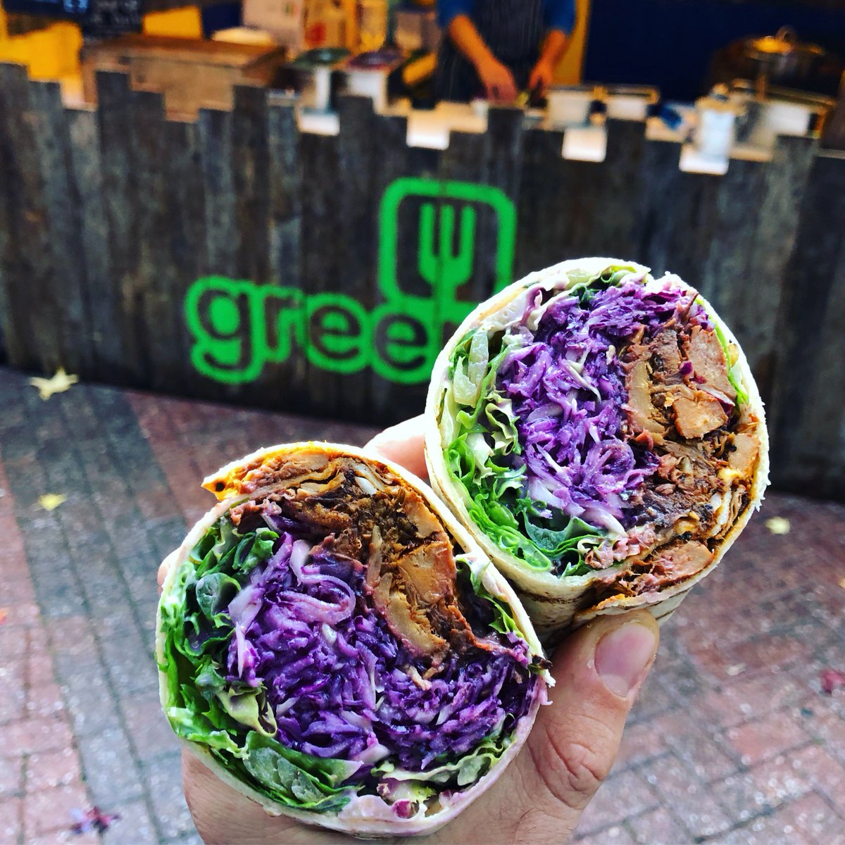 '@fitfestoxford' Looking for plant-based fast food? We've got you covered at #FitFestOxford! The awesome guys from @greenboxfoodco will be serving up tasty, plant-based fast food! Greenbox is a sustainable-conscious producer of mouth-watering fast food …