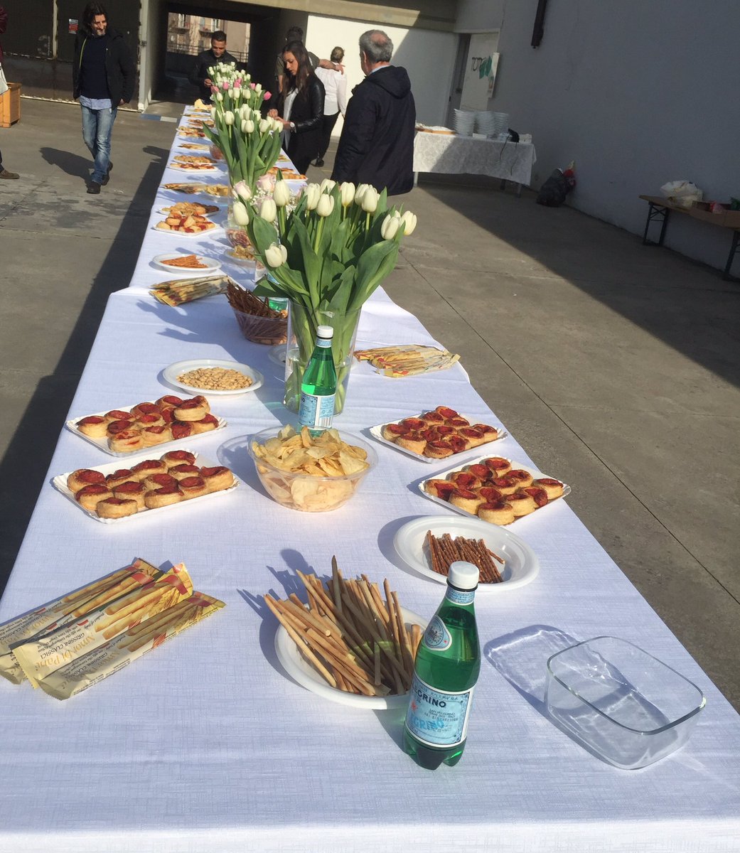 confcoopbg's tweet photo. Questa mattina a #Bergamo si inaugura il laboratorio per l'inclusione nato dalla collaborazione fra Tre #CooperativeSociali : #Totem #Namasté #Bessimo alla fine l'aperitivo sul piazzale del magazzino https://t.co/lIyzhdl54A