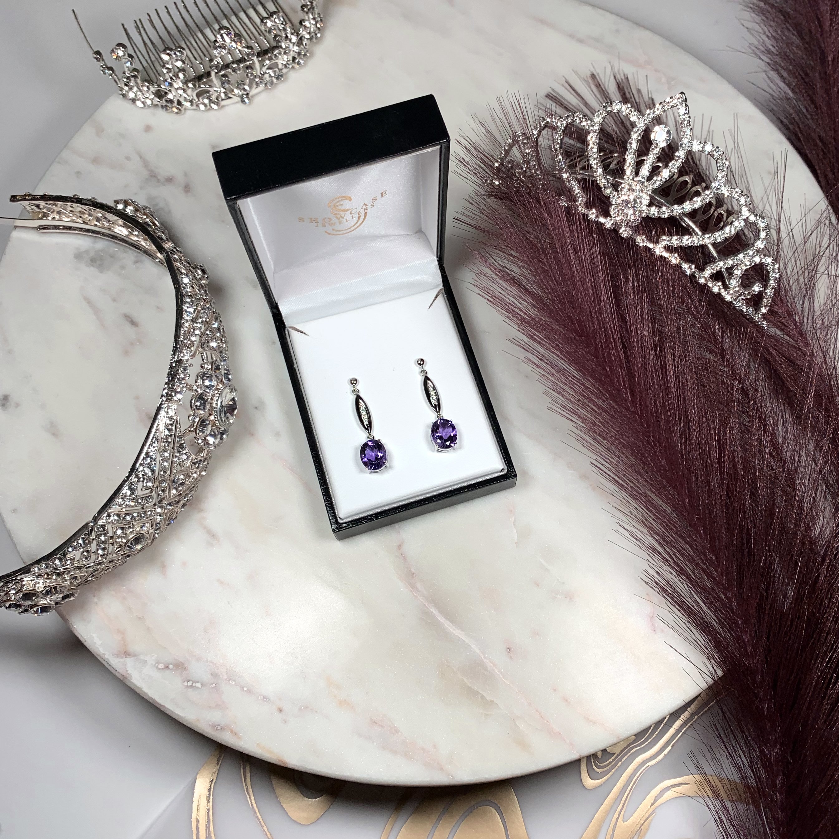 Showcase jewellers earrings discount