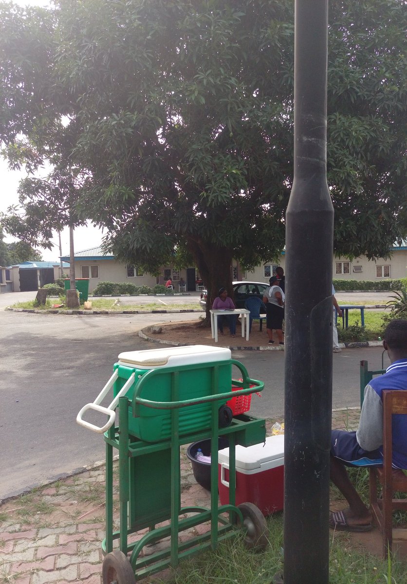 solarogers's tweet image. 10:04am No @inecnigeria staff here we've been waiting for hours #PU16 Isheri/olowo-ira/shangisha #TheVerdict #pollstream #LagosDecides2019