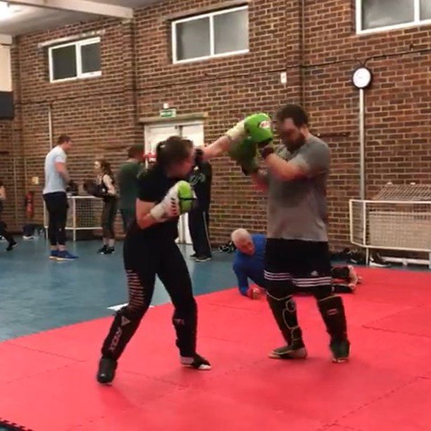 KDA_Tweets's tweet photo. Let’s train today :-D #kickboxing #mma #boxing #martialarts in #sidcup 2pm-4pm
#sparring #womeninmartialarts #womensmma #kick #punch #practice #bravewomen #bodykick #controlled #niceandlight #keepitplayful #boxinggloves #jab #cross #headmovement #slipan… https://t.co/yeqjGIZn3W https://t.co/xoQEtctQi6