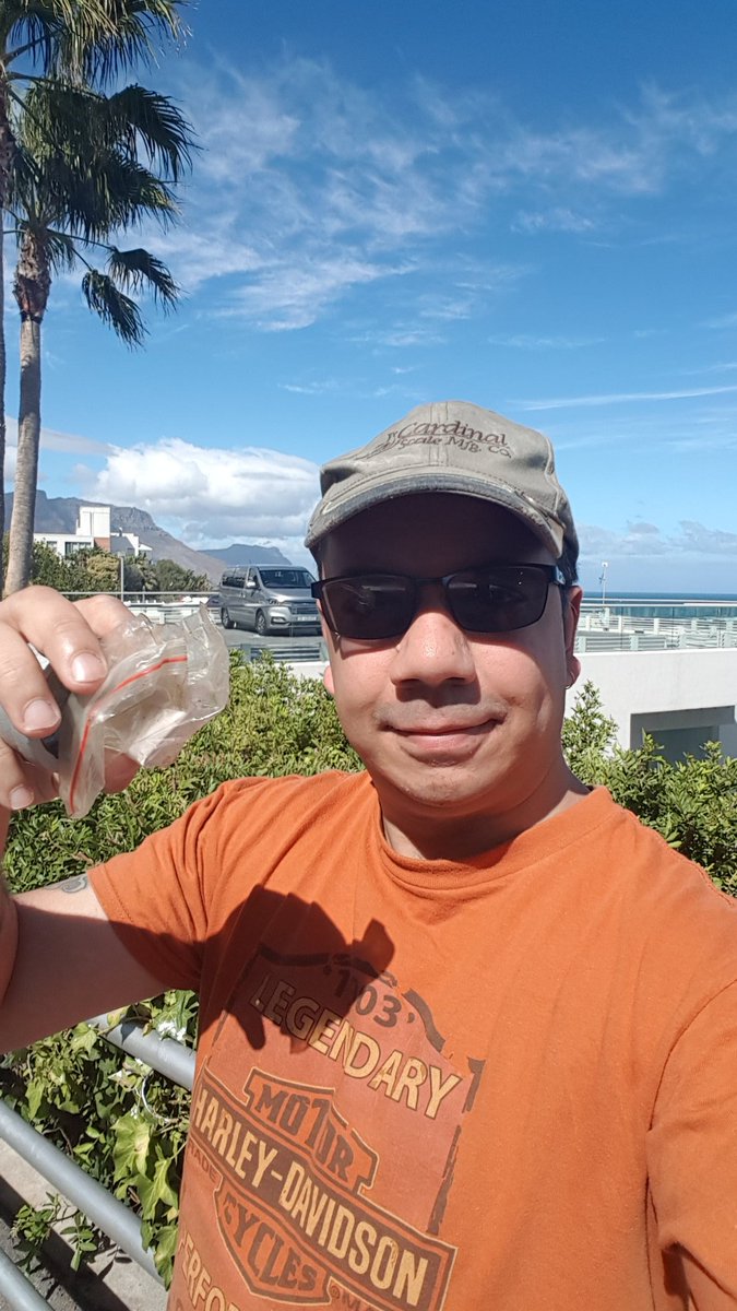 Meloquin_'s tweet photo. The South African adventure is over, #workcaching with customer yesterday, and CITO and a couple of finds this morning, but now time to pack and prepare for home! https://t.co/2fUZMk87MS