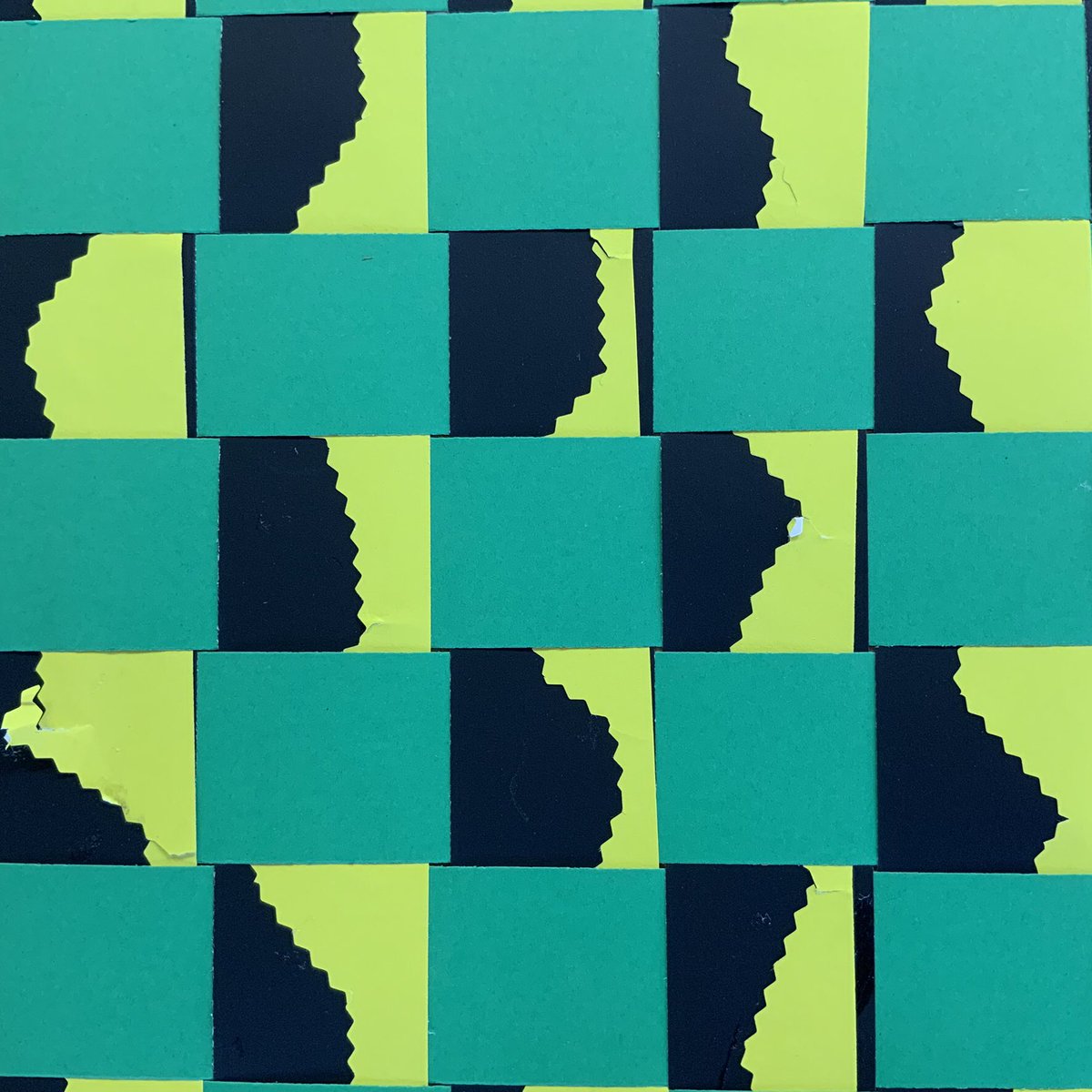 vickiebacondpc2's tweet image. Continuing to push the possibilities of exploring iPad in class @BickleyParkSch today focussing  on Maths, History, Music and even going on safari with Reception class. #showbie #EveryoneCanCeate