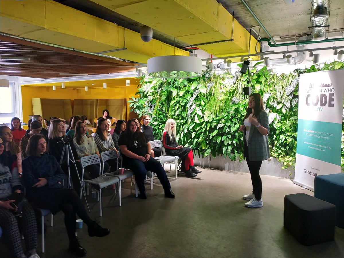 natailchenko90's tweet image. Trainings for our new Leads 💙
#wwcodekyiv #happybirthday #8march #womenpower #inspiration #wwcode