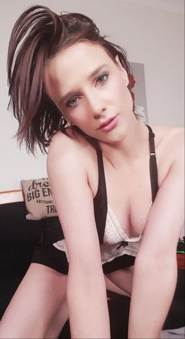 Lush activated!  Cum, make me vibe....    https://t.co/zXWIYEtGnx   @HotAussieGirls @Honey_B69 @Natuky85<a href="/tag/chaturbate"class="tags"><span>#chaturbate</span></a>