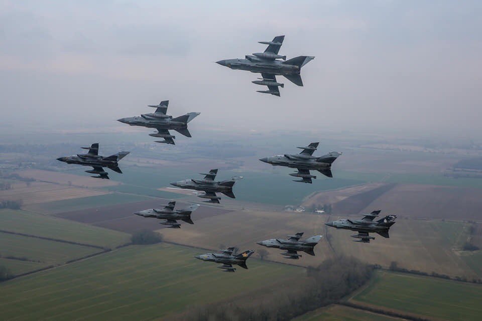 Lima642's tweet photo. Well that’s that then! Thanks @31SqnOC for a cracking last flight and to all the Goldstars, the best Sqn in the RAF! https://t.co/MJQwljnbAi