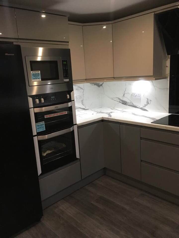 Greyhound Kitchens tweet media