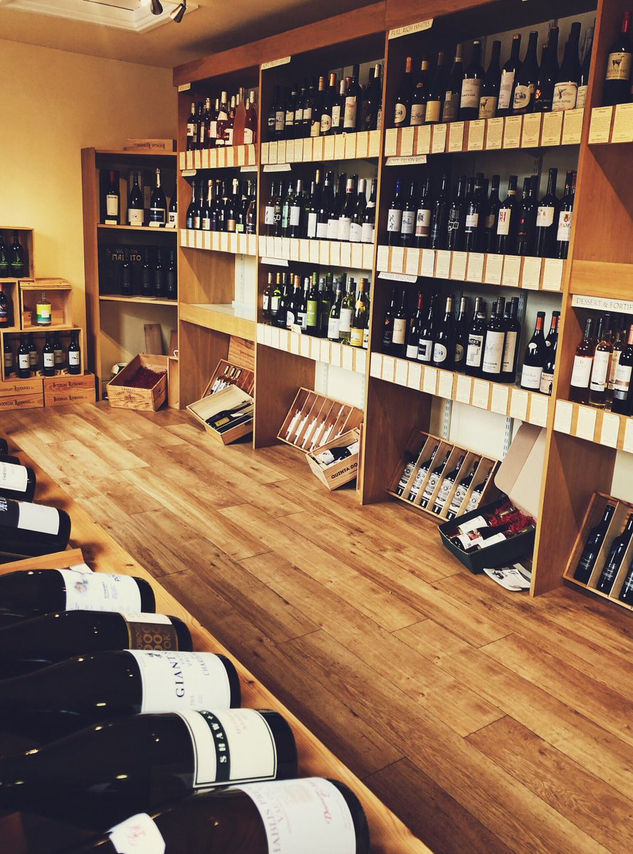 We’re open from 9.30am to 1pm this Saturday! Wines available to buy by the single bottle, case and mixed case. We also have a selection of fine wines, ports, sherry and gins!🍷
#wineshop #shopsmall #wine #yattendon #westberkshire