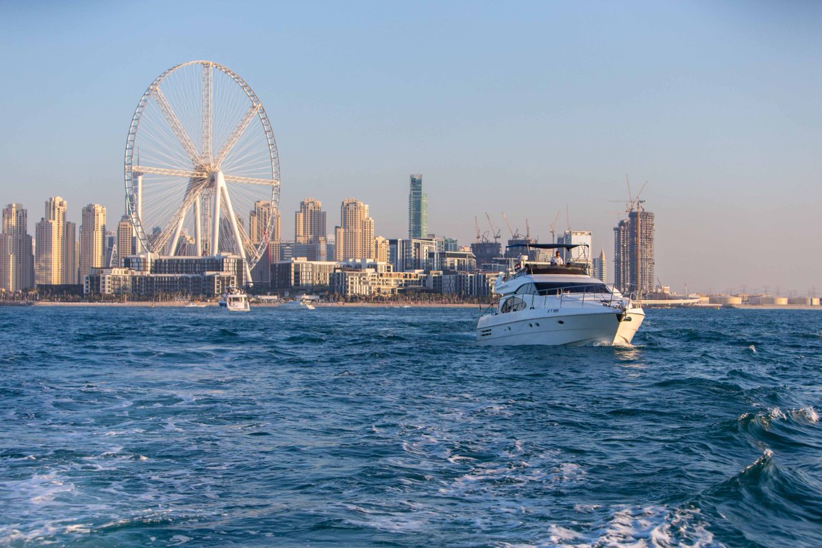 centaurscharter's tweet photo. Best memories are made with the best people in your life 🛥️🛳️
Book your yacht trip today with #centauruscharter
Free Drinks included ☕️🍹🥂
For Booking Call or Whatsapp : +971504325001
#boatshow #yachtsrental #yachting #sunset #SunsetTrip #yachts #cruising #cruise #love https://t.co/04d4WWcCkg