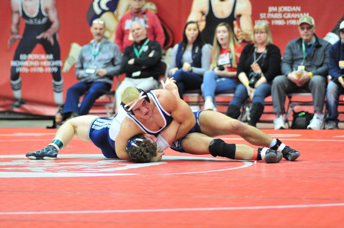 CHSBlueDevil1's tweet image. Today is "State Championship Day" for Tanner!! His round begins at 5:30pm today. Let's get that win Tanner!! All of Carey believes in you!!!! #pintowin - photo courtesy of @AdvertiserTrib