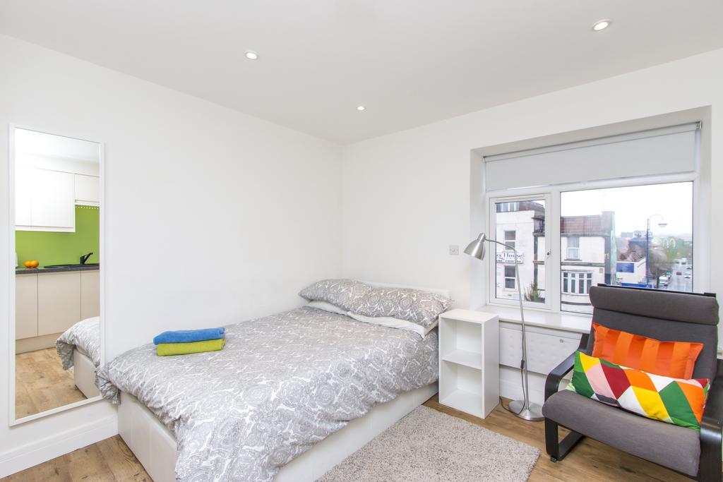 #Bath #Property #Management offers top quality #accommodation solution for visitors who want to enjoy their best time in #Bristol. What we offer #exceptionally #includes all the modern comforts of #home.