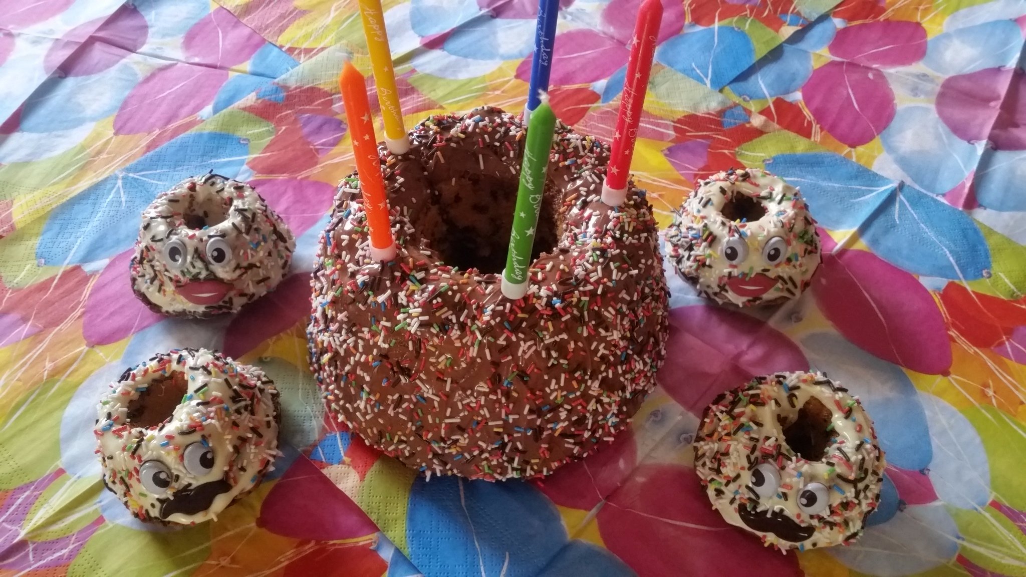 Happy Birthday to Matthew Gray Gubler. Have a nice day 