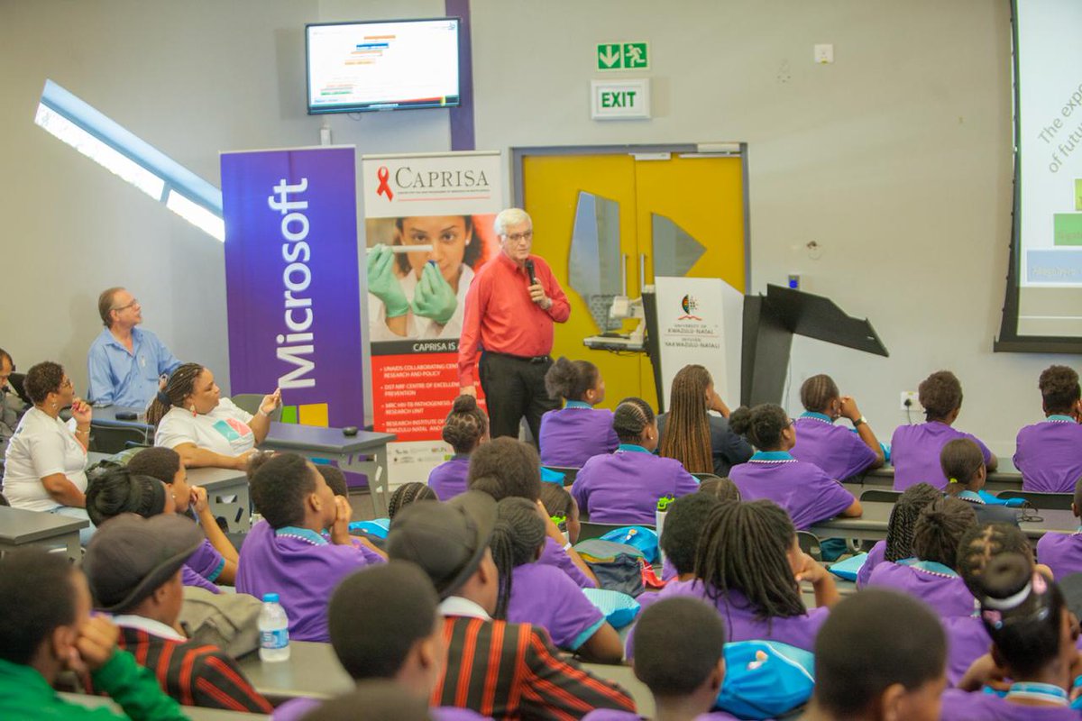 TeboSem's tweet photo. #MakeWhatsnext, #GoDigiSA, #CAPRISA #Microsoft #DigiGirlz #SWIPEChallenge2019 @KZNDSD 120 young ladies disrupting the status quo! https://t.co/QE3SByG3XB