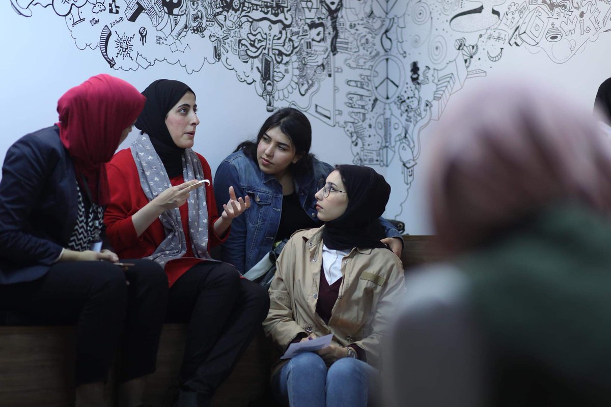 TatweerResearch's tweet photo. In #WomensDay at #TecSpace, we brought together #Libyan female entrepreneurs to discuss challenges and find solutions.
Funded by : @UNDPLibya @EUDELtoLibya https://t.co/6w4Dh0Diwc
