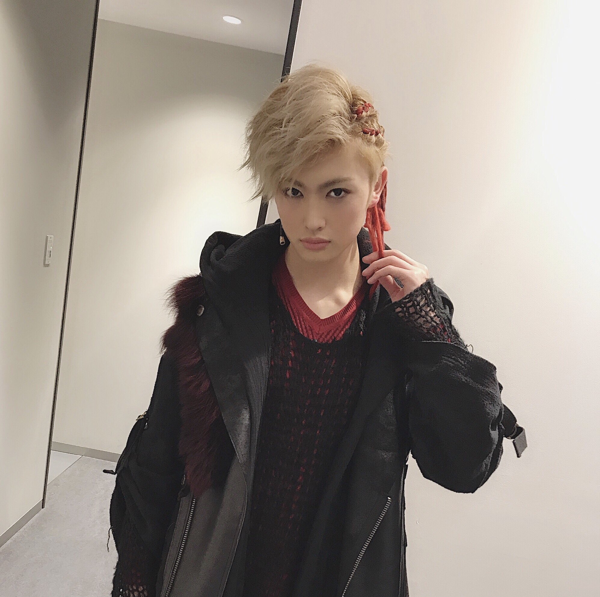 増子敦貴 Atsuki Mashiko Genic 舞台 仮面ライダー斬月 鎧武外伝 の初日を無事迎えることができました 大千秋楽まで走り抜けます 魂込めてやらせていただきます そしてグラシャ役で人生初の髪の毛を染めてハイトーンの金髪に どうでしょうか 増子敦貴 Atsuki Mashiko Genic 舞台 仮面ライダー斬月 鎧武外伝 の初日を無事迎えることができました 大千秋楽まで走り抜けます 魂込めてやらせていただきます そしてグラシャ役で人生初の髪の毛を染めてハイトーンの金髪に どうでしょうか