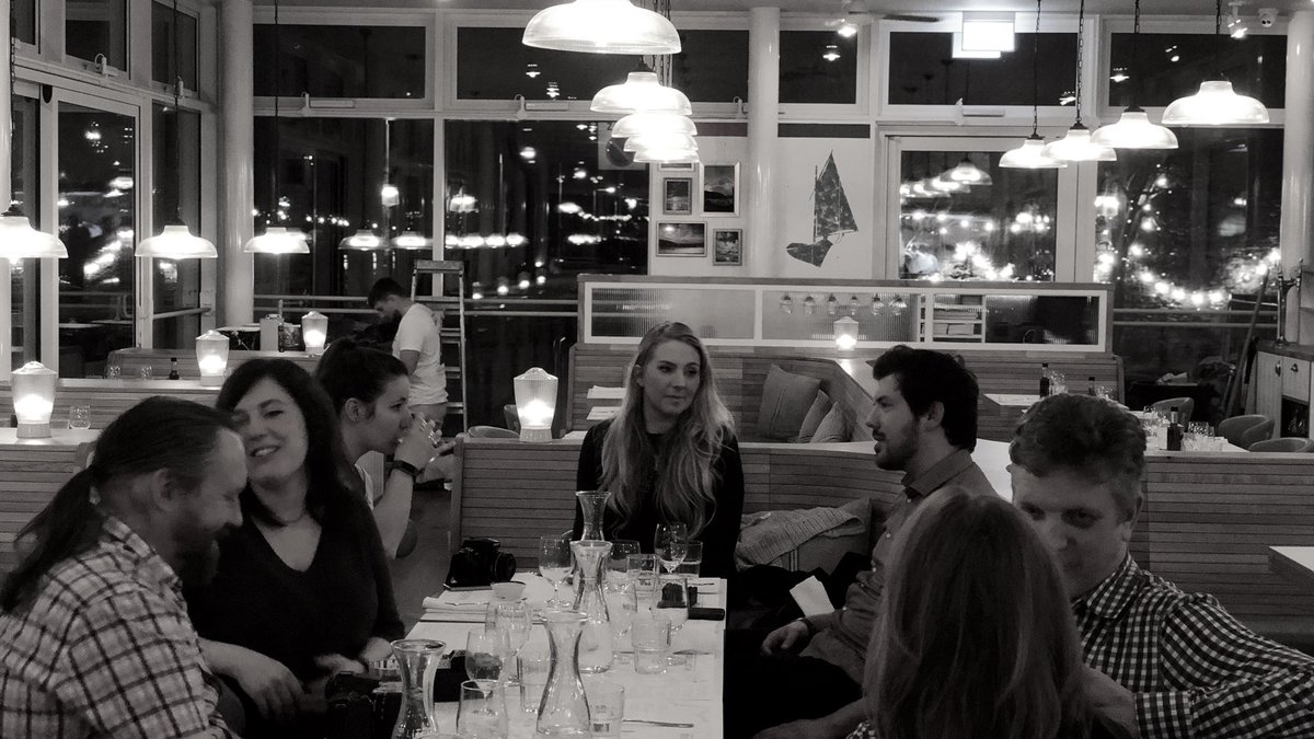 Rockfish Exeter are now taking table bookings. They open 18th March.

CALLING IT: this place is gonna be BIG!

Check out my full opinion from last night’s journo/foodie preview on my Insta stories:

instagram.com/rebeccacomms/?…